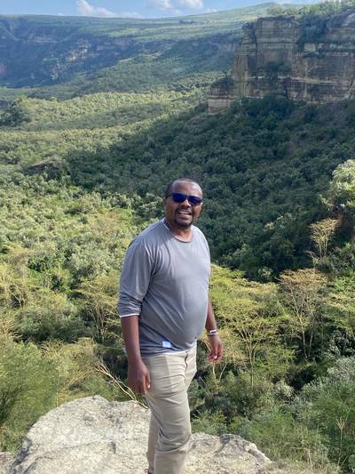 Blue Mountain Safaris field image