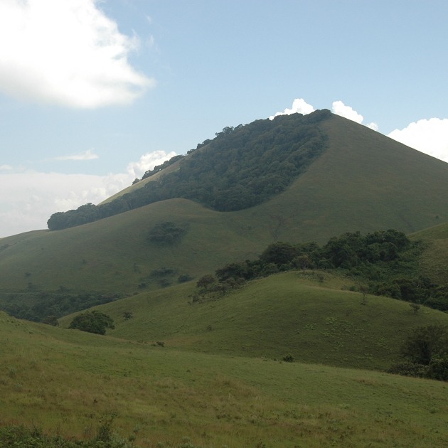 Chyulu Hills Walking Safari in Kenya